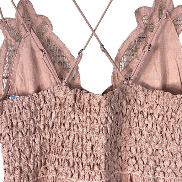 Free People Intimately Small Adella Cami Top Mauve Ruffled Crochet Lace Smocked - Picture 6 of 10